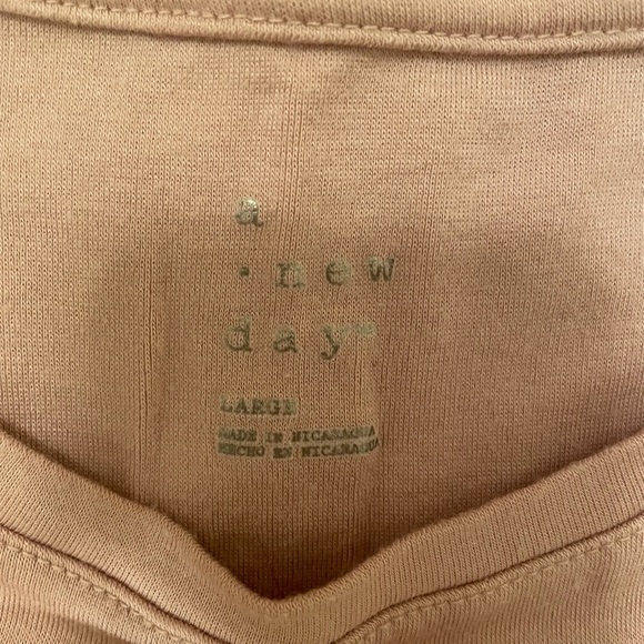 A New Day Solid Soft Pink Long Sleeve. Large. - Picture 3 of 3